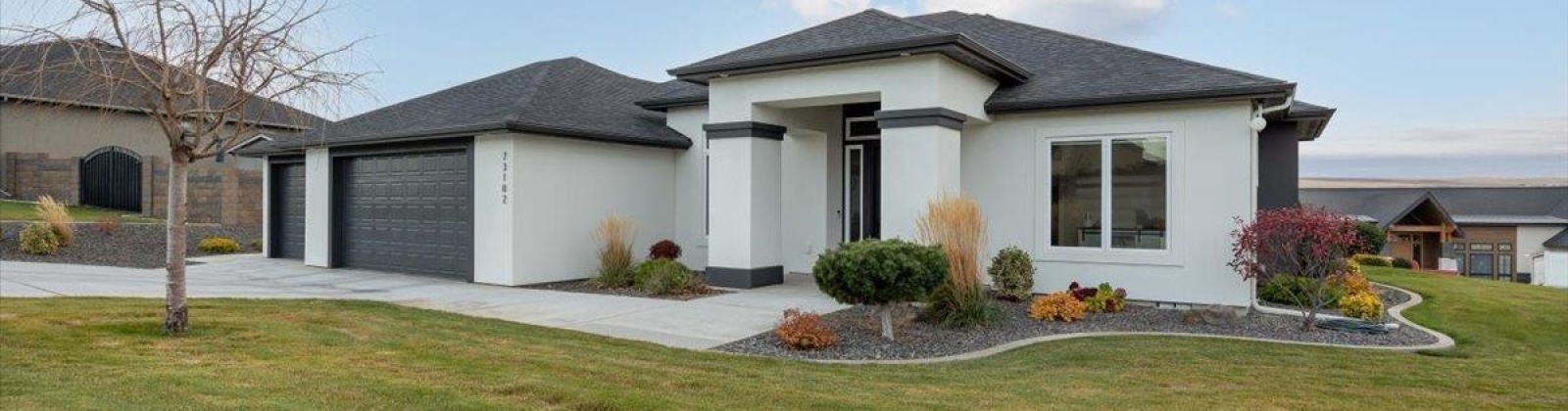 Grand Bluff Lp, Kennewick, Washington 99338, 3 Bedrooms Bedrooms, ,2 BathroomsBathrooms,Site Built-owned Lot,For Sale,Grand Bluff Lp,280285