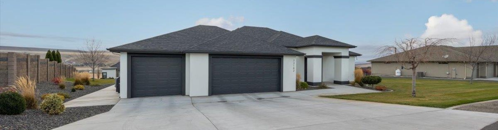 Grand Bluff Lp, Kennewick, Washington 99338, 3 Bedrooms Bedrooms, ,2 BathroomsBathrooms,Site Built-owned Lot,For Sale,Grand Bluff Lp,280285