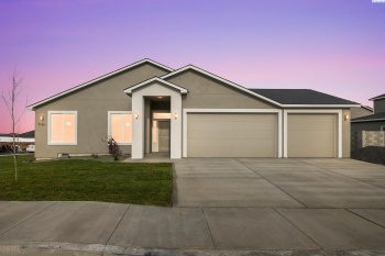 35th ave, Kennewick, Washington 99336, 3 Bedrooms Bedrooms, ,2 BathroomsBathrooms,Site Built-owned Lot,For Sale,35th ave,280329