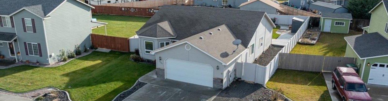 40th Ave, Kennewick, Washington 99337, 3 Bedrooms Bedrooms, ,2 BathroomsBathrooms,Site Built-owned Lot,For Sale,40th Ave,280375