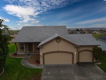 Maidstone St, Richland, Washington 99354, 2 Bedrooms Bedrooms, ,3 BathroomsBathrooms,Site Built-owned Lot,For Sale,Maidstone St,280386