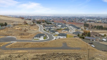 Newport Pl, Kennewick, Washington 99338, ,Residential,For Sale,Newport Pl,280408