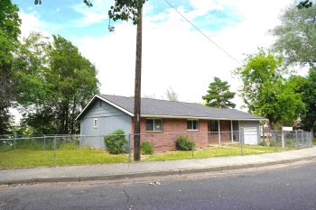 Hillside Dr, Pullman, Washington 99163, 5 Bedrooms Bedrooms, ,3 BathroomsBathrooms,Duplex,For Sale,Hillside Dr,280431