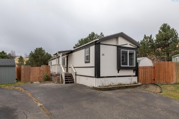 Golden Hills Dr #36, Pullman, Washington 99163, 3 Bedrooms Bedrooms, ,2 BathroomsBathrooms,Manufactured Rented Lot,For Sale,Golden Hills Dr #36,280496