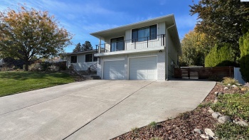 Orchard Way, Richland, Washington 99352-8422, 3 Bedrooms Bedrooms, ,3 BathroomsBathrooms,Site Built-owned Lot,For Sale,Orchard Way,280527