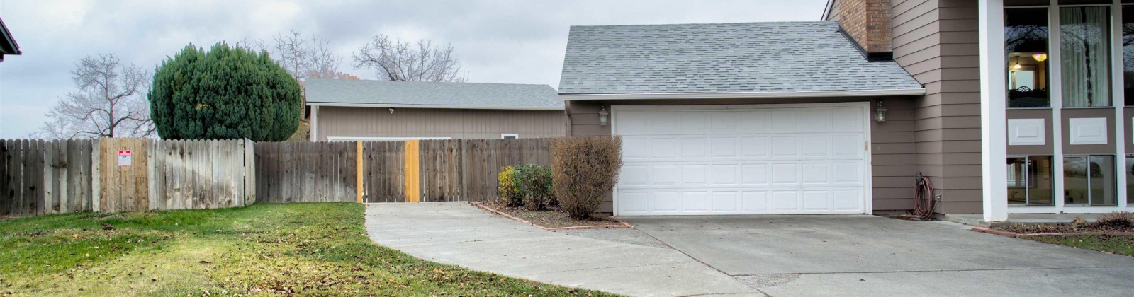 Dayton, Kennewick, Washington 99337, 5 Bedrooms Bedrooms, ,3 BathroomsBathrooms,Site Built-owned Lot,For Sale,Dayton,280536