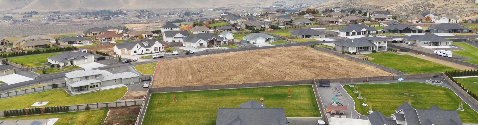 Calico Road, Kennewick, Washington 99338, 3 Bedrooms Bedrooms, ,3 BathroomsBathrooms,Site Built-owned Lot,For Sale,Calico Road,280617