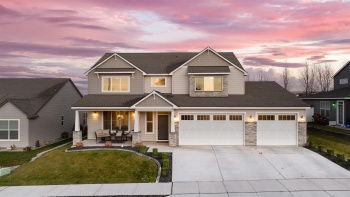 Roosevelt Place, Kennewick, Washington 99338, 4 Bedrooms Bedrooms, ,3 BathroomsBathrooms,Site Built-owned Lot,For Sale,Roosevelt Place,280631