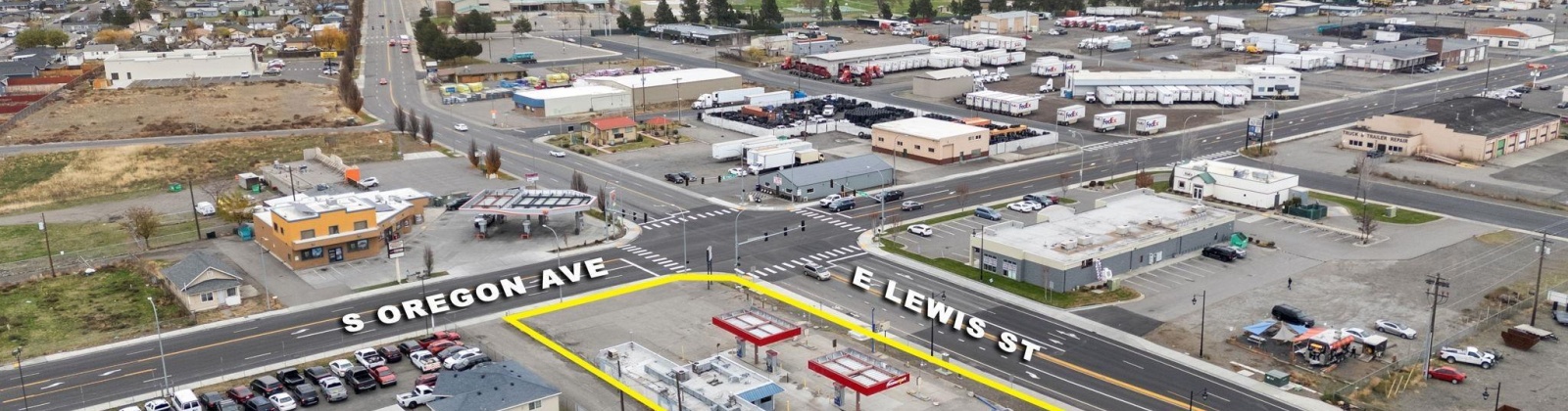 Lewis Street, Pasco, Washington 99301, ,11 BathroomsBathrooms,Convenience Store,For Sale,Lewis Street,280627