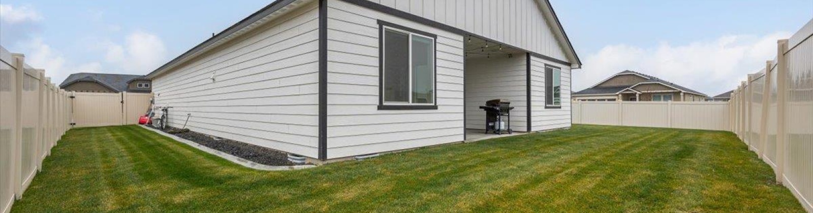 Ibis Lane, Pasco, Washington 99301, 3 Bedrooms Bedrooms, ,2 BathroomsBathrooms,Site Built-owned Lot,For Sale,Ibis Lane,280684