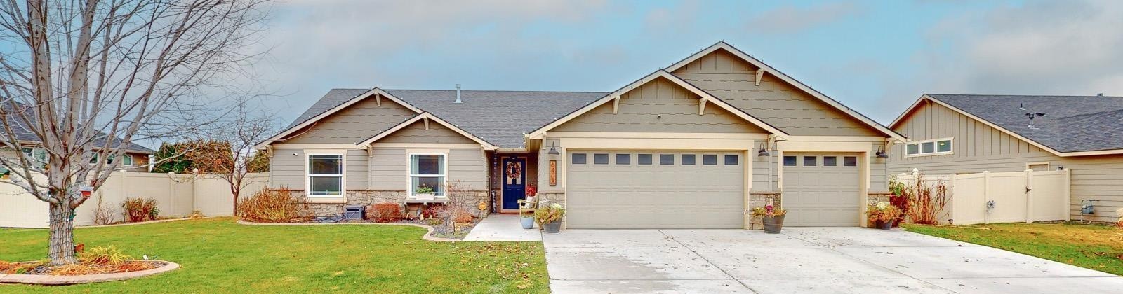 Pimlico Drive, Pasco, Washington 99301, 3 Bedrooms Bedrooms, ,3 BathroomsBathrooms,Site Built-owned Lot,For Sale,Pimlico Drive,280695