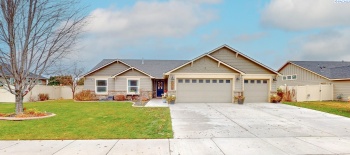 Pimlico Drive, Pasco, Washington 99301, 3 Bedrooms Bedrooms, ,3 BathroomsBathrooms,Site Built-owned Lot,For Sale,Pimlico Drive,280695