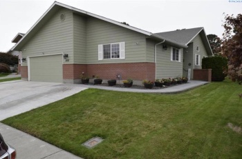 Neel, Kennewick, Washington 99337, 3 Bedrooms Bedrooms, ,2 BathroomsBathrooms,Town House,For Rent,Neel,280709