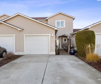 Vincenzo Drive, Pasco, Washington 99301, 3 Bedrooms Bedrooms, ,3 BathroomsBathrooms,Town House,For Sale,Vincenzo Drive,280732