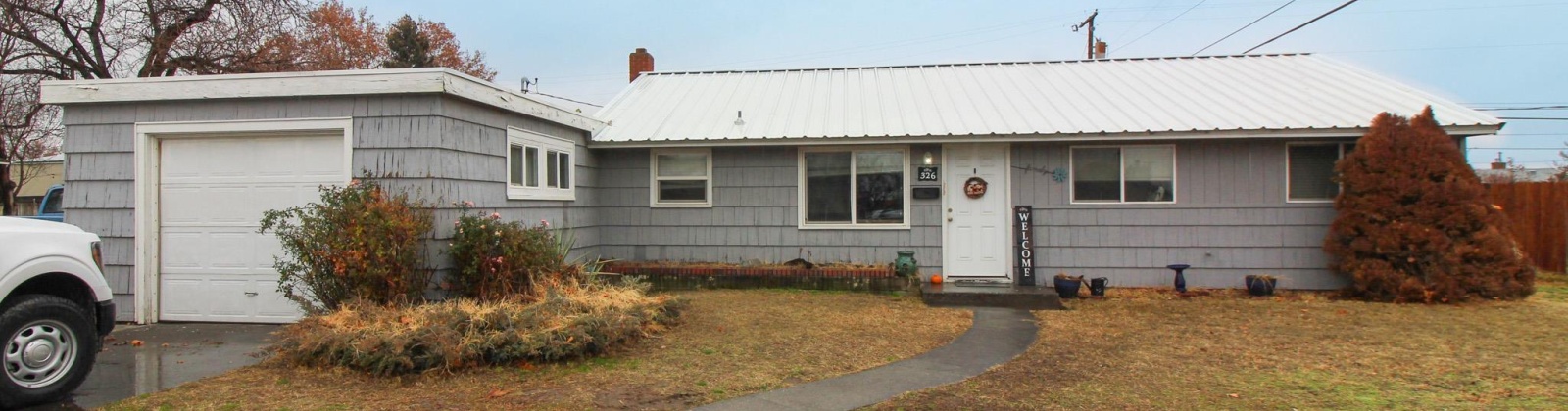 Zillah Street, Kennewick, Washington 99336, 3 Bedrooms Bedrooms, ,1 BathroomBathrooms,Site Built-owned Lot,For Rent,Zillah Street,280753