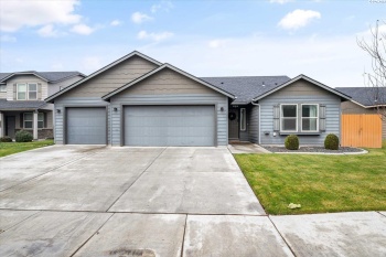 11th Place, Kennewick, Washington 99338, 3 Bedrooms Bedrooms, ,2 BathroomsBathrooms,Site Built-owned Lot,For Sale,11th Place,280786