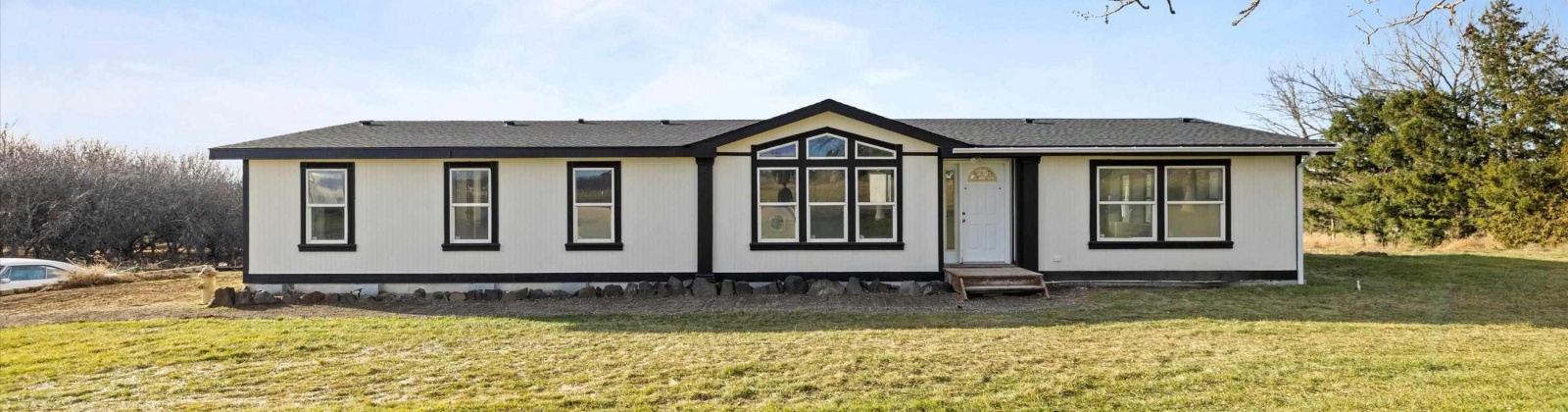 Clearview Rd, Pasco, Washington 99301, 3 Bedrooms Bedrooms, ,2 BathroomsBathrooms,Manufactured-owned Lot,For Sale,Clearview Rd,280832