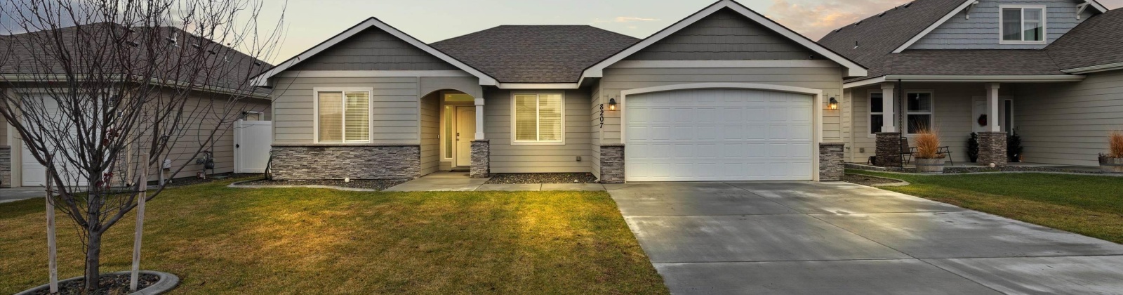 Ashen Dr, Pasco, Washington 99301, 3 Bedrooms Bedrooms, ,2 BathroomsBathrooms,Site Built-owned Lot,For Sale,Ashen Dr,280865