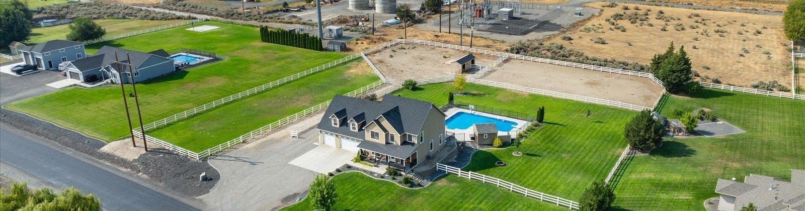 Badger View Dr, Kennewick, Washington 99338, 3 Bedrooms Bedrooms, ,3 BathroomsBathrooms,Site Built-owned Lot,For Sale,Badger View Dr,278072