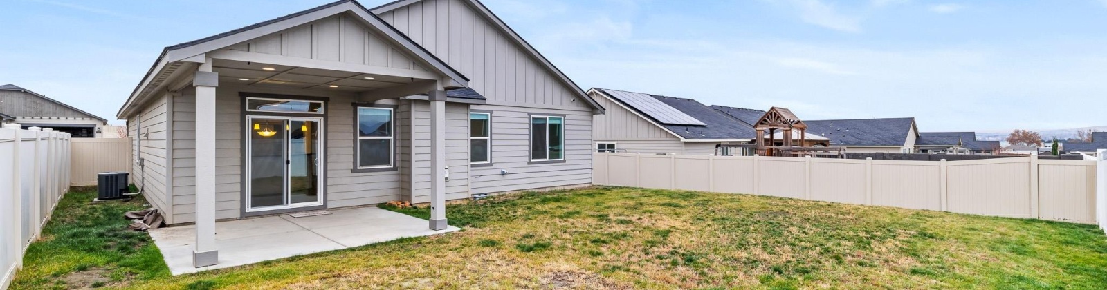 Sturdee Lane, Pasco, Washington 99301, 3 Bedrooms Bedrooms, ,2 BathroomsBathrooms,Site Built-owned Lot,For Sale,Sturdee Lane,280455