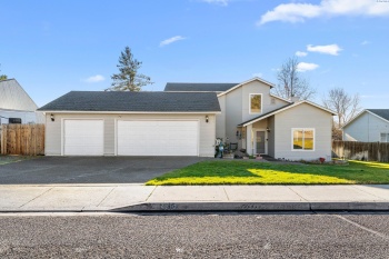 Desert St., Pasco, Washington 99301, 3 Bedrooms Bedrooms, ,2 BathroomsBathrooms,Site Built-owned Lot,For Sale,Desert St.,280803