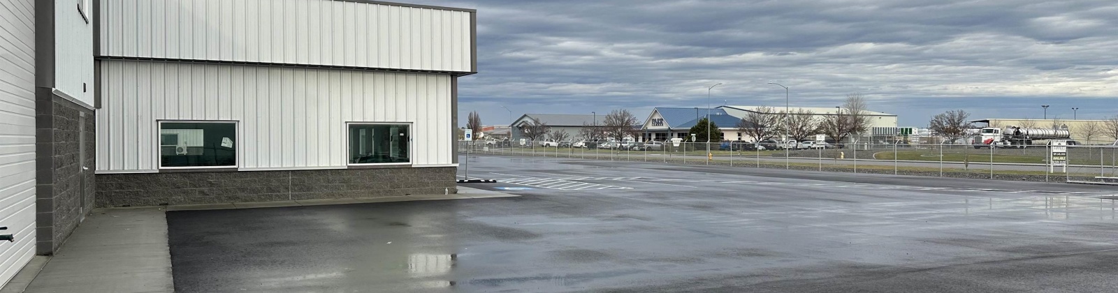 Commercial Ave- Bldg A - Ste 101, Pasco, Washington 99301, ,41 BathroomsBathrooms,Industrial,For Sale,Commercial Ave- Bldg A - Ste 101,260780