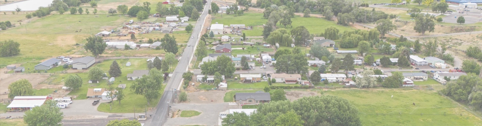 River Rd, Benton City, Washington 99320, 7 Bedrooms Bedrooms, ,3 BathroomsBathrooms,Tri-plex,For Sale,River Rd,276339