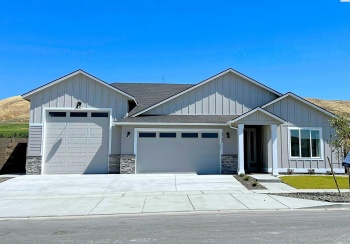 Highview Street, Richland, Washington 99352, 3 Bedrooms Bedrooms, ,2 BathroomsBathrooms,Site Built-owned Lot,For Sale,Highview Street,275150