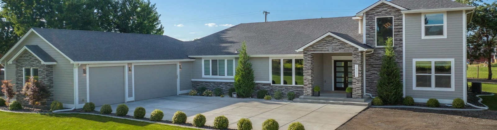 Oak St, Kennewick, Washington 99337, 4 Bedrooms Bedrooms, ,4 BathroomsBathrooms,Site Built-owned Lot,For Sale,Oak St,274119