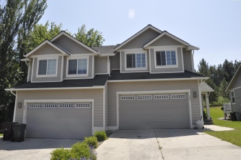 Center Street, Pullman, Washington 99163, 3 Bedrooms Bedrooms, ,3 BathroomsBathrooms,Town House,For Sale,Center Street,274508