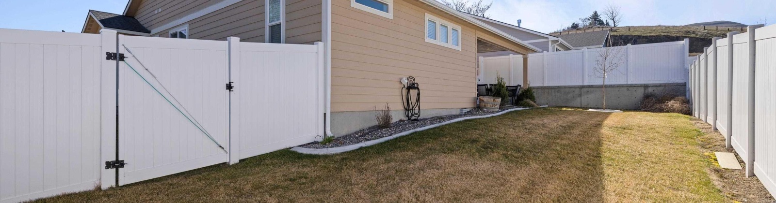 Rhone Ln, Prosser, Washington 99350, 2 Bedrooms Bedrooms, ,2 BathroomsBathrooms,Site Built-owned Lot,For Sale,Rhone Ln,274662