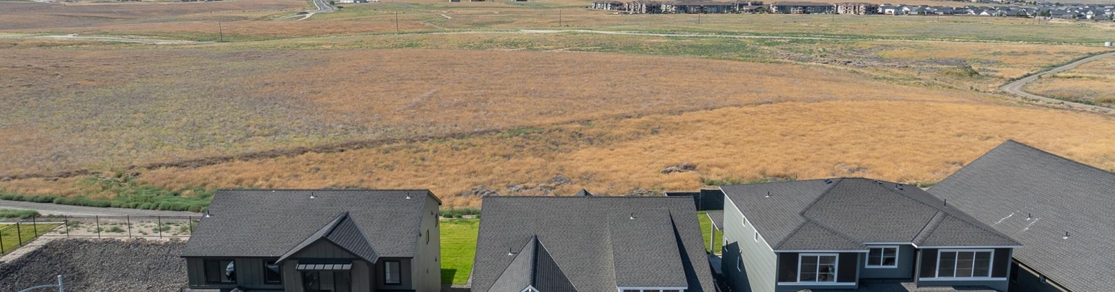 Barbera ST, Richland, Washington 99352, 3 Bedrooms Bedrooms, ,2 BathroomsBathrooms,Site Built-owned Lot,For Sale,Barbera ST,274641