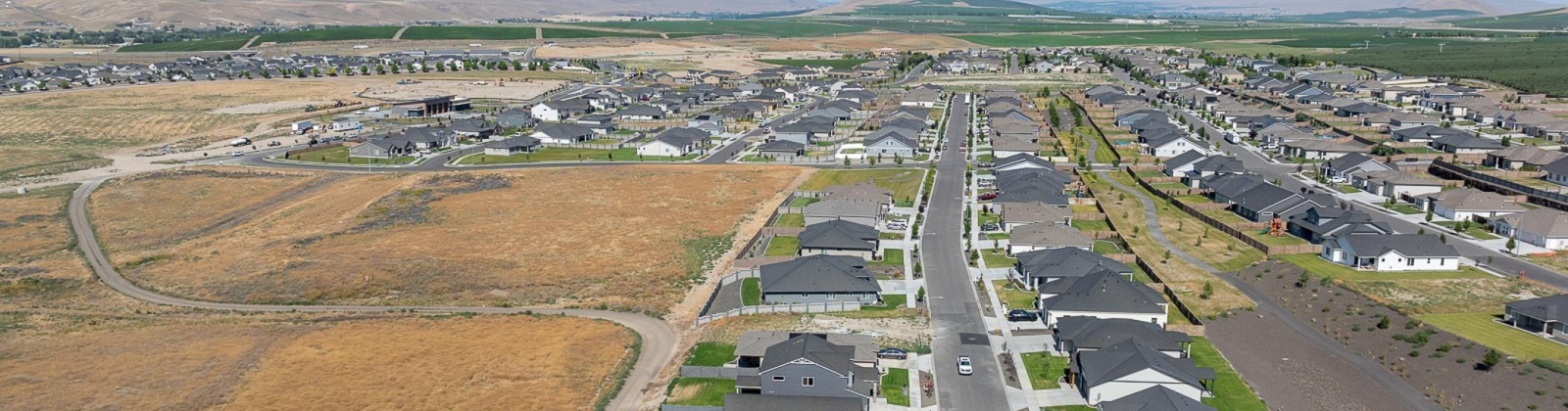 Barbera ST, Richland, Washington 99352, 3 Bedrooms Bedrooms, ,2 BathroomsBathrooms,Site Built-owned Lot,For Sale,Barbera ST,274641