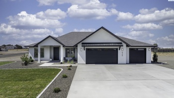 Trellis CT, Pasco, Washington 99301, 4 Bedrooms Bedrooms, ,3 BathroomsBathrooms,Site Built-owned Lot,For Sale,Trellis CT,275715