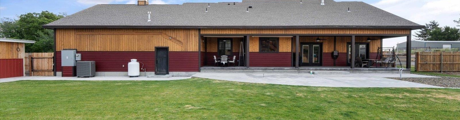 2083 PR SE, Kennewick, Washington 99337, 6 Bedrooms Bedrooms, ,4 BathroomsBathrooms,Site Built-owned Lot,For Sale,2083 PR SE,276041