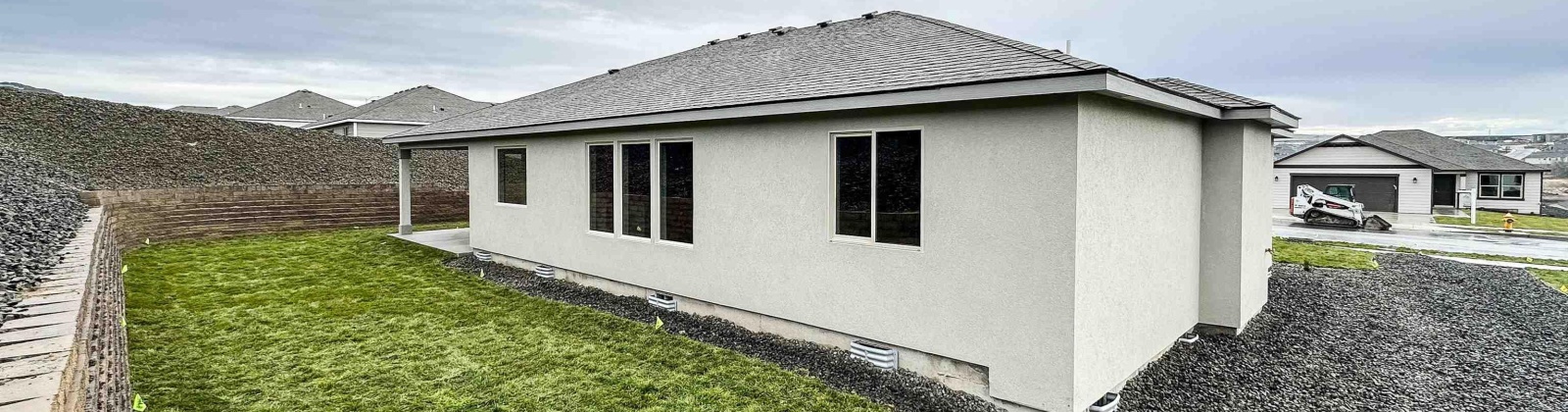 30th Pl, Kennewick, Washington 99338, 4 Bedrooms Bedrooms, ,2 BathroomsBathrooms,Site Built-owned Lot,For Sale,30th Pl,276296