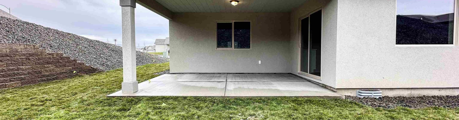 30th Pl, Kennewick, Washington 99338, 4 Bedrooms Bedrooms, ,2 BathroomsBathrooms,Site Built-owned Lot,For Sale,30th Pl,276296