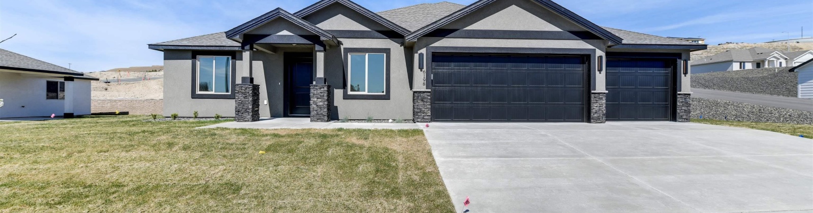 30th Pl, Kennewick, Washington 99338, 3 Bedrooms Bedrooms, ,2 BathroomsBathrooms,Site Built-owned Lot,For Sale,30th Pl,276295