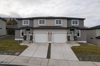 Rio Vista Loop, Richland, Washington 99352, 3 Bedrooms Bedrooms, ,3 BathroomsBathrooms,Town House,For Sale,Rio Vista Loop,273930