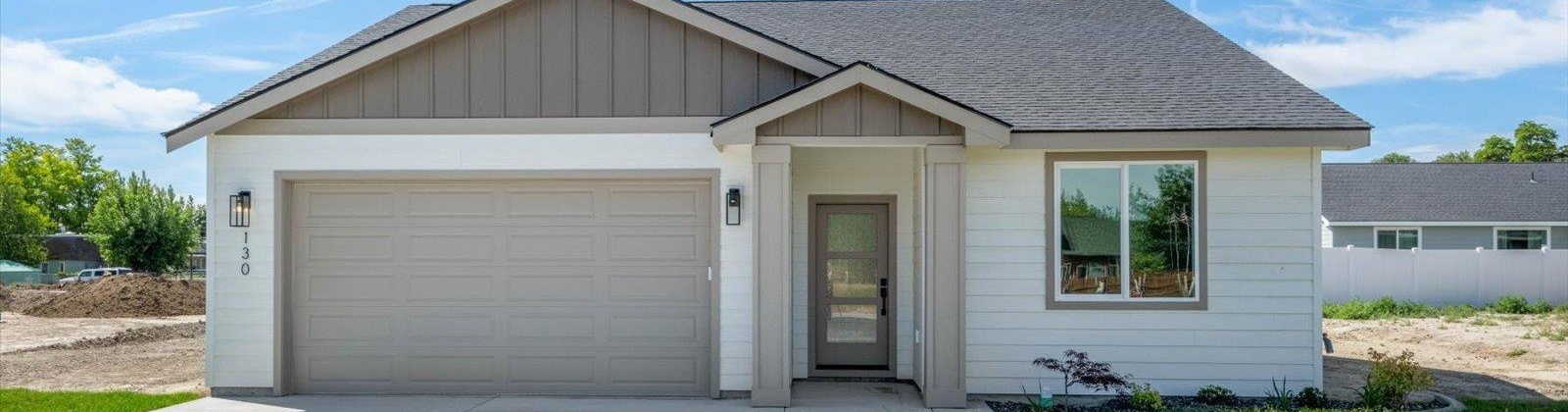 Beech St, Kennewick, Washington 99337, 3 Bedrooms Bedrooms, ,2 BathroomsBathrooms,Site Built-owned Lot,For Sale,Beech St,275516