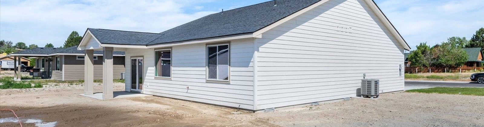 Beech St, Kennewick, Washington 99337, 3 Bedrooms Bedrooms, ,2 BathroomsBathrooms,Site Built-owned Lot,For Sale,Beech St,275516