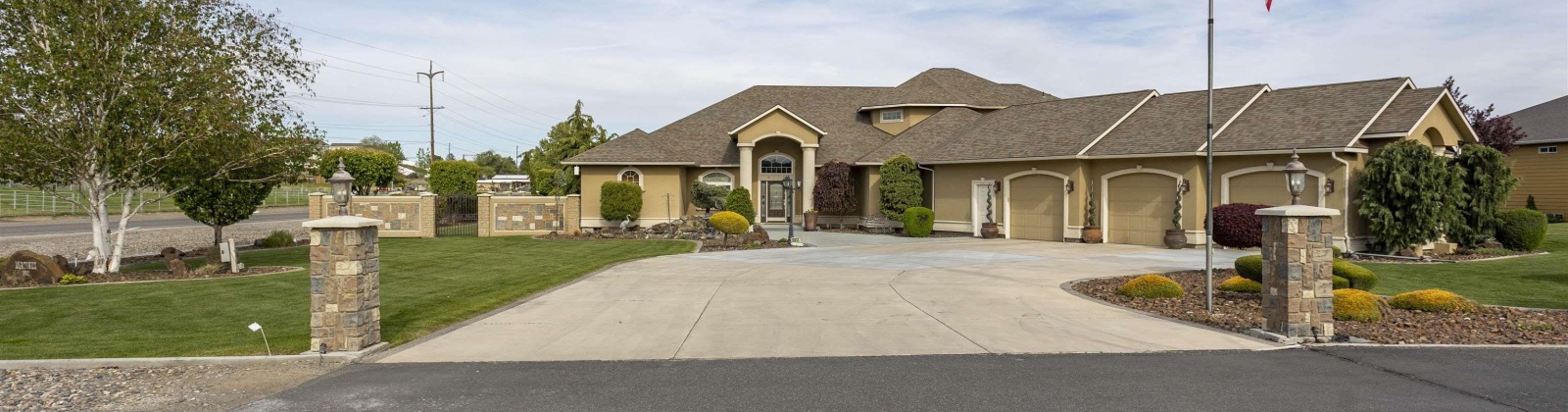 Road 56, Pasco, Washington 99301, 4 Bedrooms Bedrooms, ,6 BathroomsBathrooms,Site Built-owned Lot,For Sale,Road 56,275716