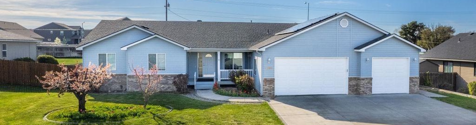 Newport Street, Kennewick, Washington 99337-4454, 5 Bedrooms Bedrooms, ,3 BathroomsBathrooms,Site Built-owned Lot,For Sale,Newport Street,274851