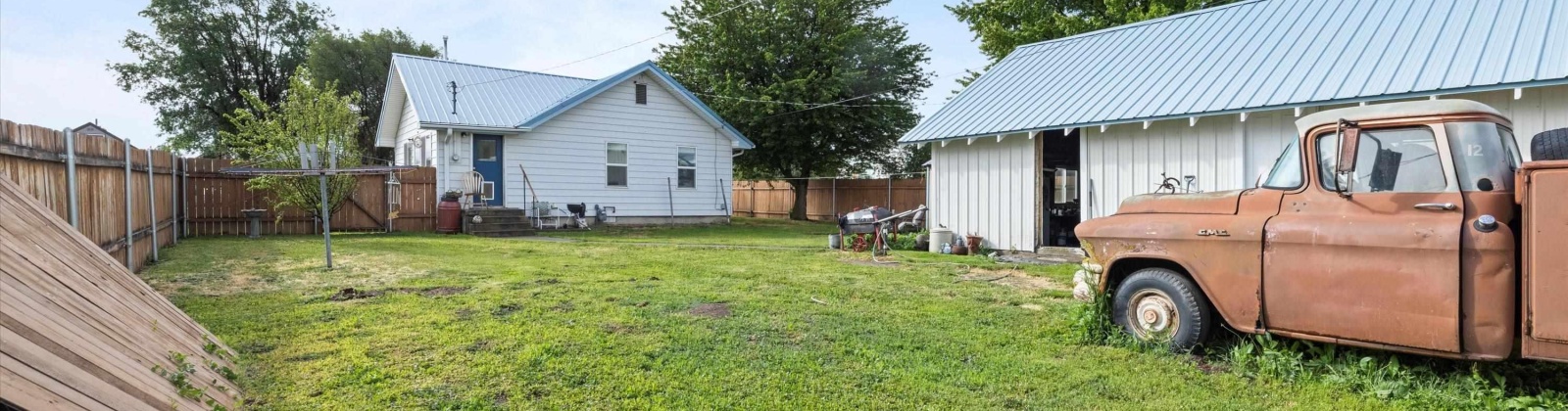 Alder, Ritzville, Washington 99169, 3 Bedrooms Bedrooms, ,1 BathroomBathrooms,Site Built-owned Lot,For Sale,Alder,276489