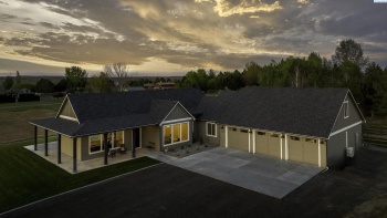 302 PR NE, West Richland, Washington 99353, 4 Bedrooms Bedrooms, ,4 BathroomsBathrooms,Site Built-owned Lot,For Sale,302 PR NE,276552