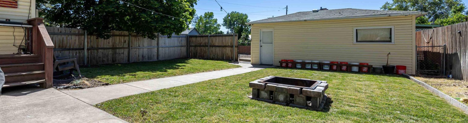 White street, Walla Walla, Washington 99362, 2 Bedrooms Bedrooms, ,2 BathroomsBathrooms,Site Built-owned Lot,For Sale,White street,276584