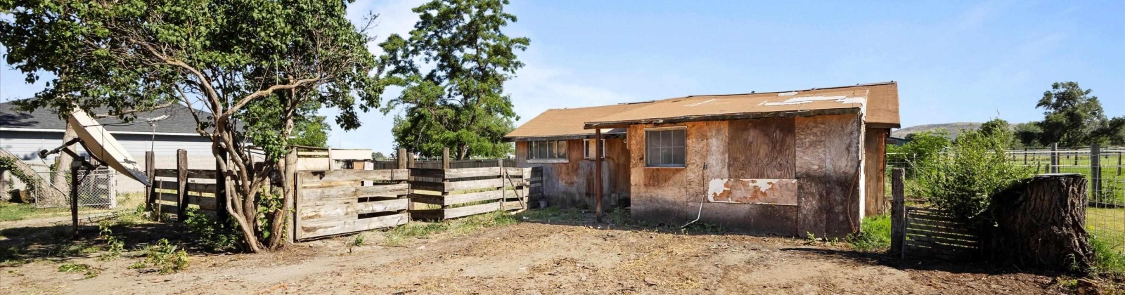 Game Farm RD, Kennewick, Washington 99337, 4 Bedrooms Bedrooms, ,2 BathroomsBathrooms,Site Built-owned Lot,For Sale,Game Farm RD,276678