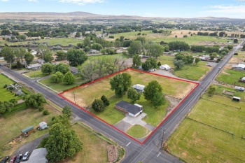 Haney Road, Kennewick, Washington 99337, 3 Bedrooms Bedrooms, ,2 BathroomsBathrooms,Site Built-owned Lot,For Sale,Haney Road,276727