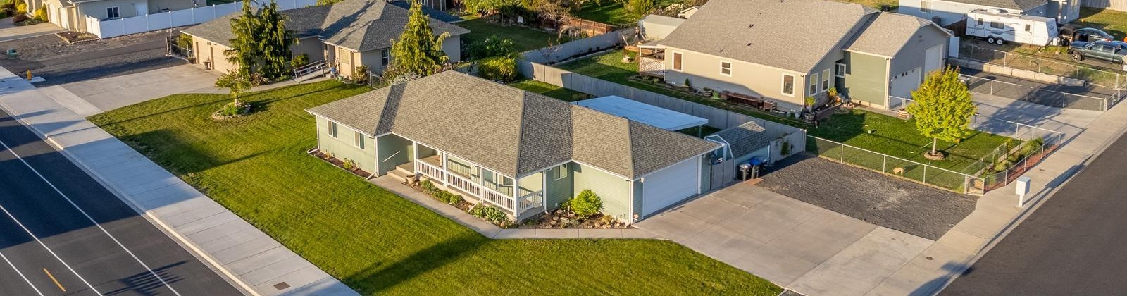 Lakeshore Dr, Moses Lake, Washington 98837, 3 Bedrooms Bedrooms, ,2 BathroomsBathrooms,Site Built-owned Lot,For Sale,Lakeshore Dr,275396