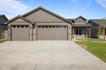 Sockeye Lane, Pasco, Washington 99301, 4 Bedrooms Bedrooms, ,2 BathroomsBathrooms,Site Built-owned Lot,For Sale,Sockeye Lane,276867